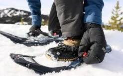 MSR Revo Trail 25 In Snowshoes|-|Raquettes Revo Trail 25 Po -Msr MSR 10617 7E 7ELifestyle3 20Marine 20Fog