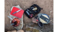 MSR Alpine Deluxe Kitchen Set -Msr opplanet msr alpine deluxe kitchen set multi 5337 usage 1